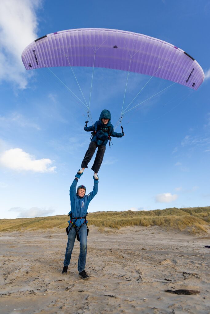 Chloe and Simon | Paragliding is fun