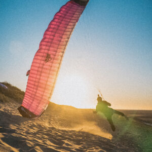 Simon Doornenbal | Paragliding is fun | Koen Olijerhoek