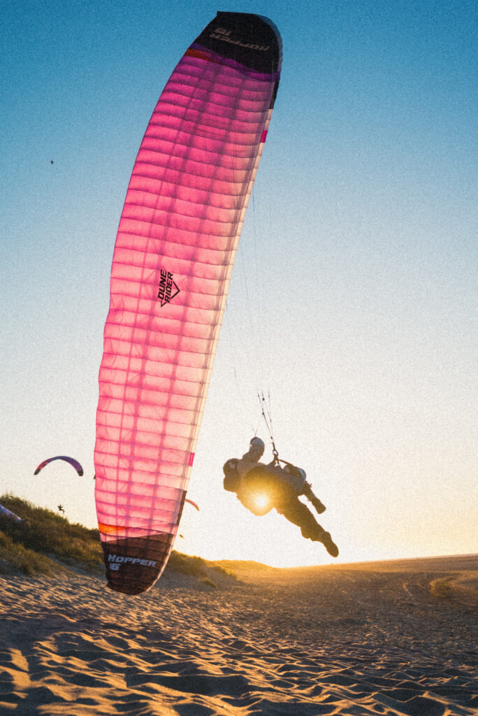 Chloe Sole | Paragliding is fun | Koen Olijerhoek